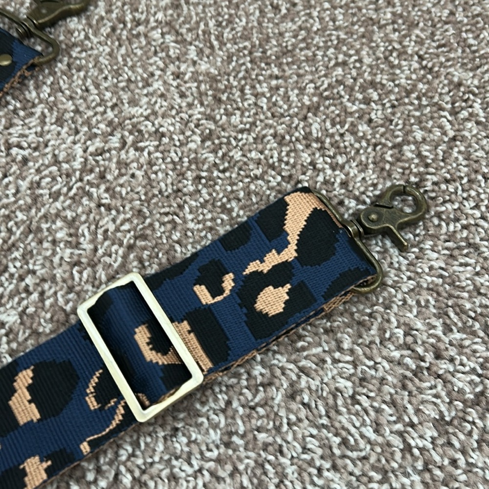 Parker Thatch Adjustable Crossbody Strap - Leopard Navy - Picture 2 of 3